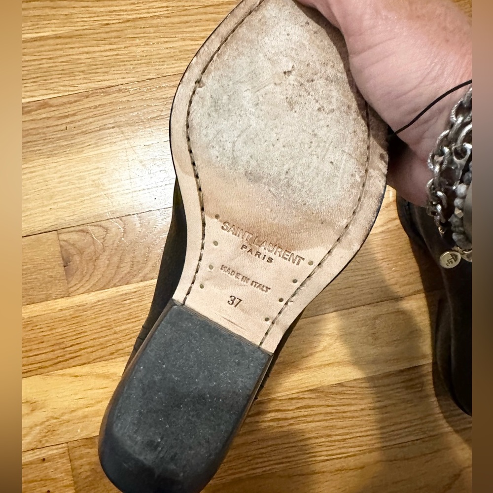 Yves Saint Laurent Women’s Theo Frayed Western Ankle Boots - Picture 14 of 16